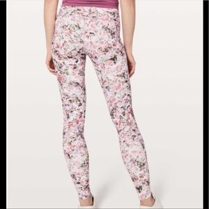 Lululemon Bloom Spritz Rare Wunder Unders